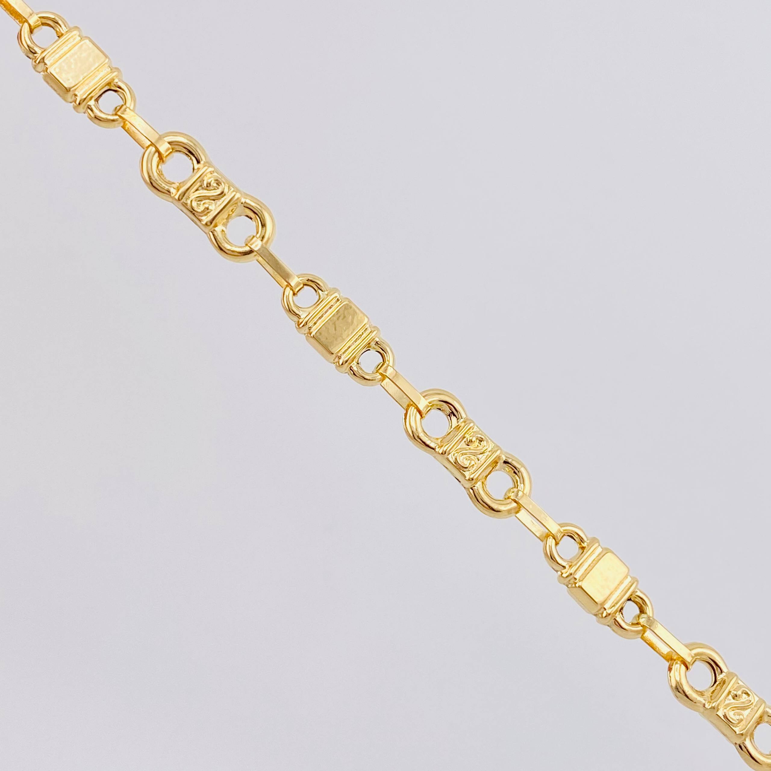Cadena Rustica Esposas Infinitas 12.8gr / 61cm / 5.25mm Oro Amarillo 18K