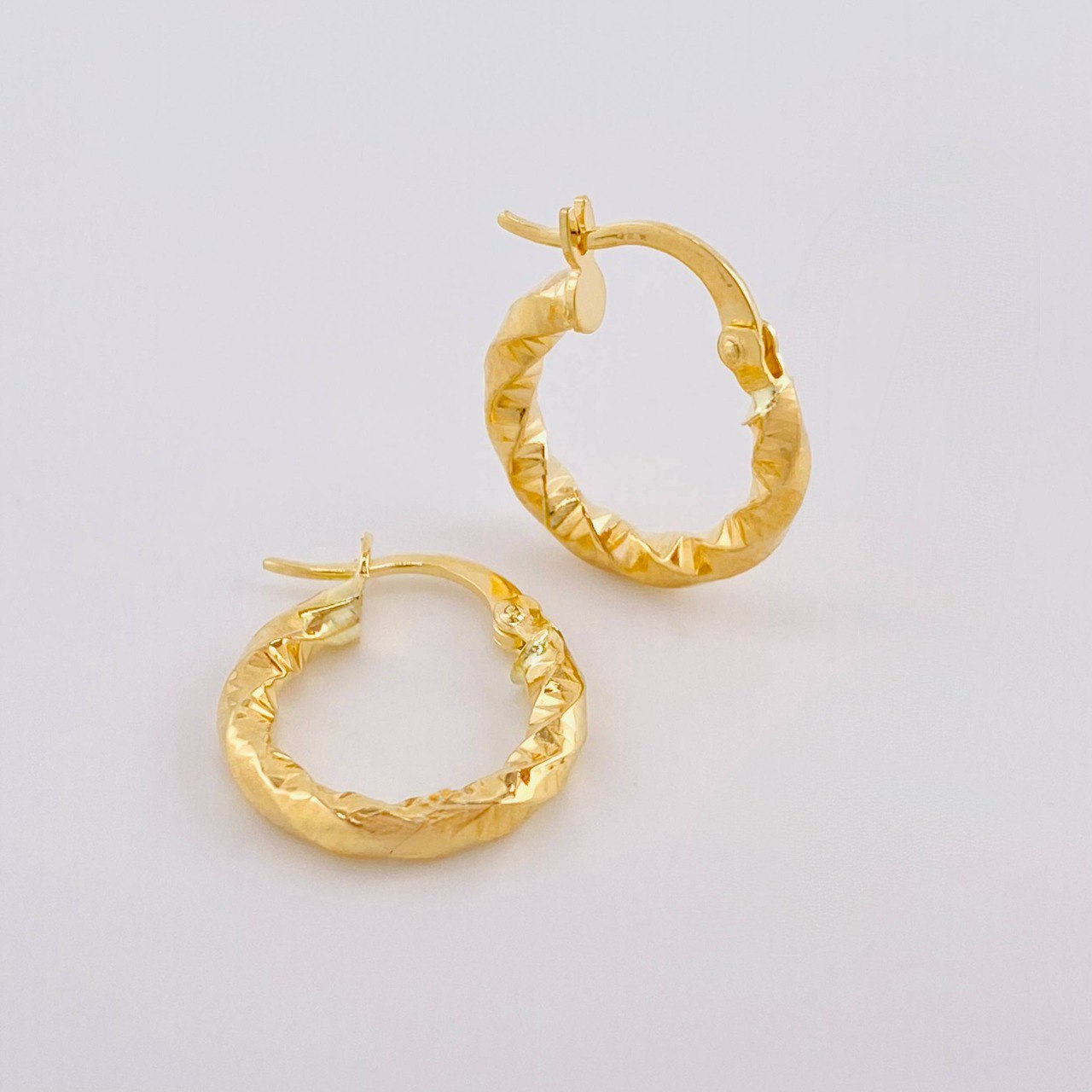 Candongas Carlota 1.6gr / 1.8cm / Oro Amarillo 18K *