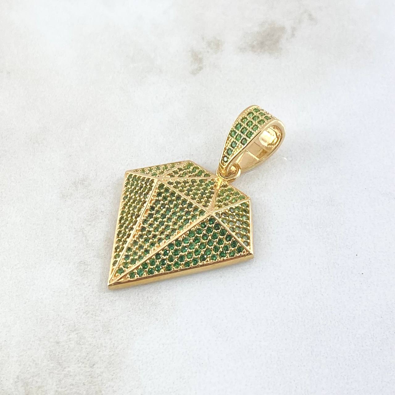 Dije Silueta Diamante 5.85gr / 3.4cm / Circones Verdes Oro Amarillo 18K ©