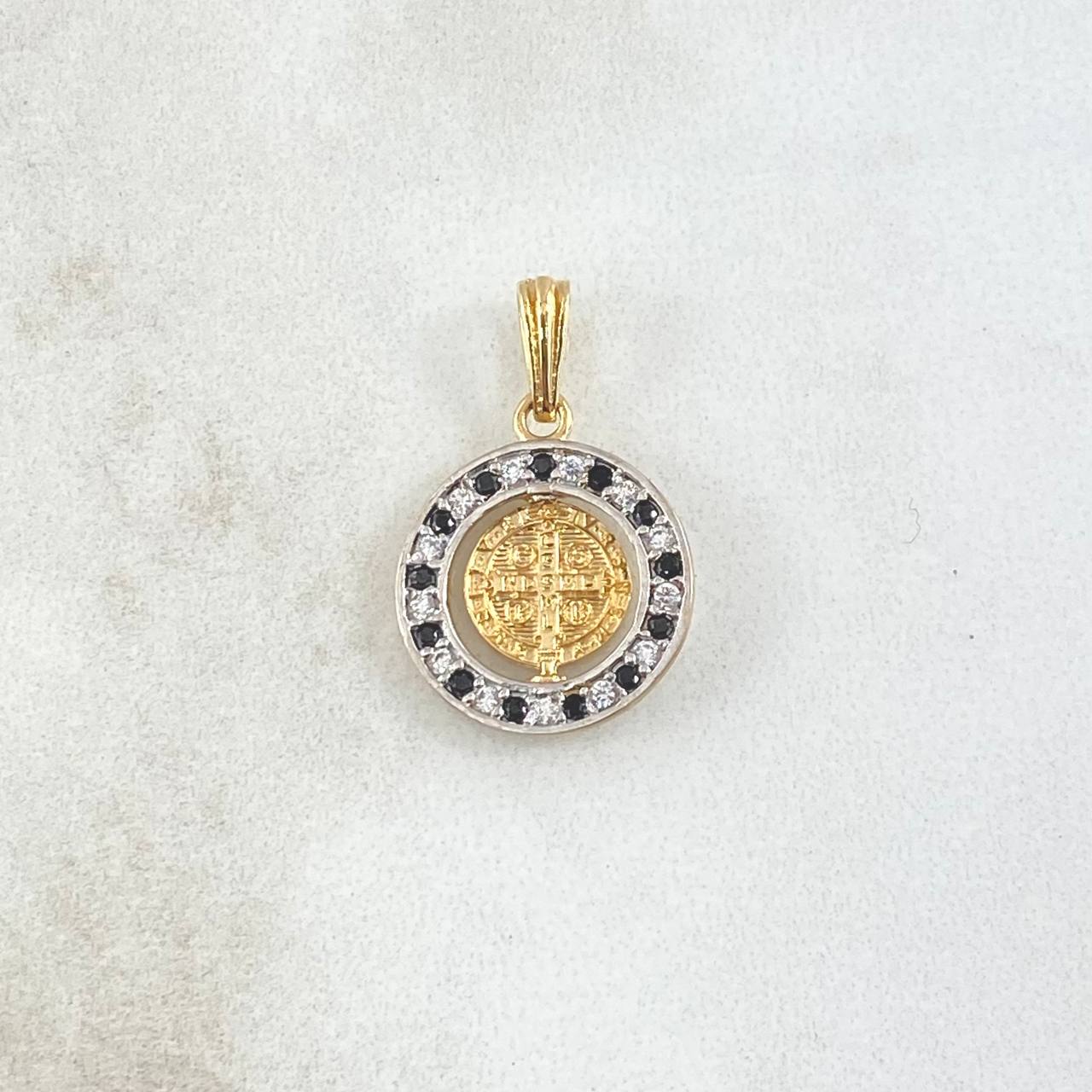 Dije San Benito En Aro Movil 2.1gr / 1.7cm / Circones Blancos Negros Oro Amarillo 18K ©