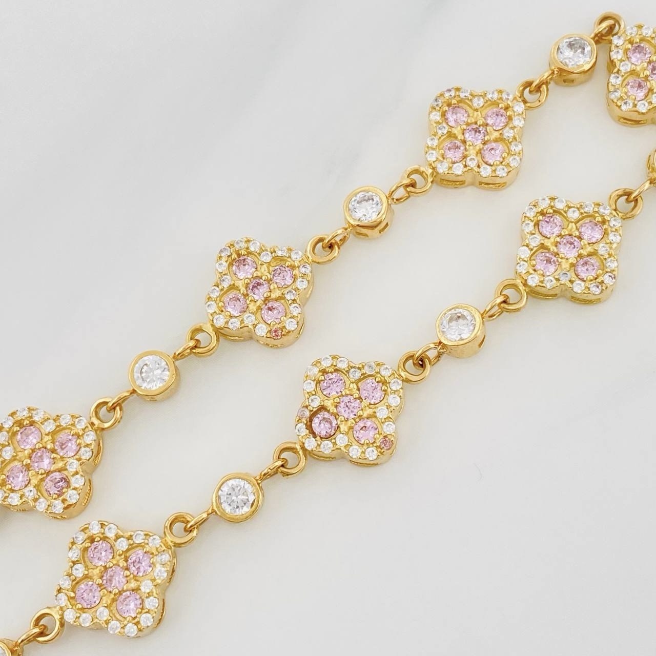 Pulso Trebol 10.15 g / 17 cm / 4.1 mm Oro Amarillo 18K