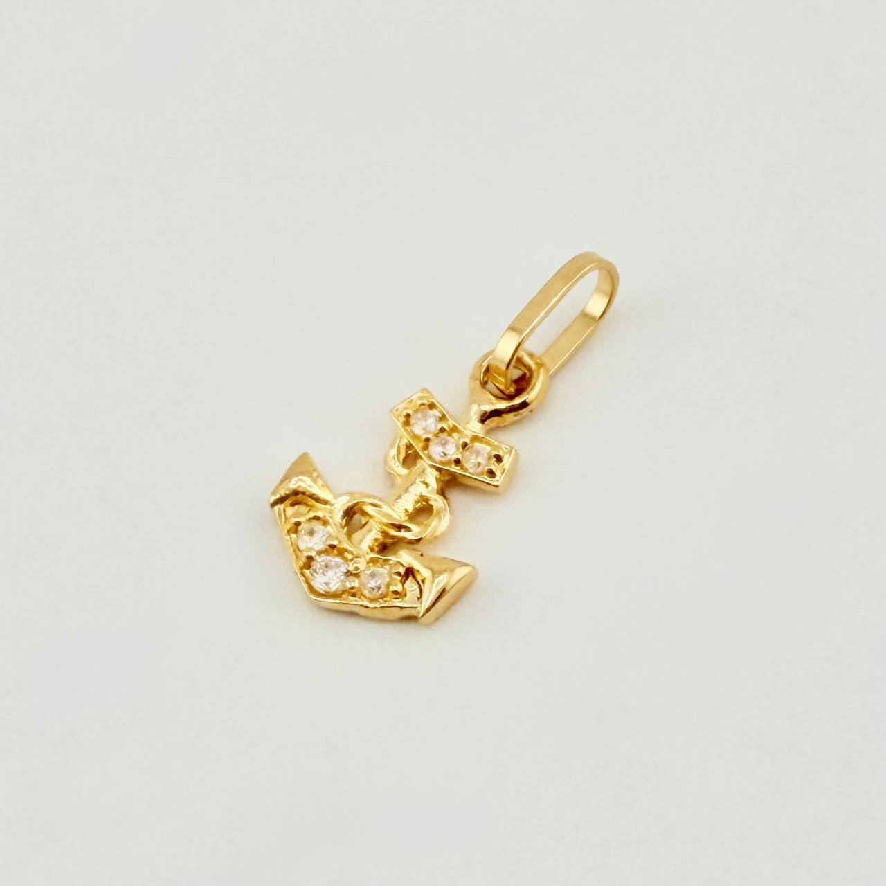 Dije Ancla 0.35gr / 1.5cm / Oro Amarillo 18K
