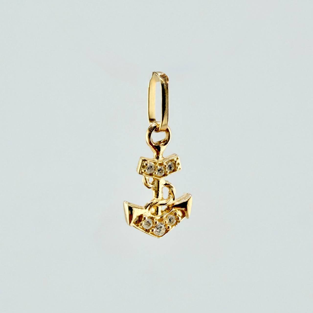 Dije Ancla 0.35gr / 1.5cm / Oro Amarillo 18K