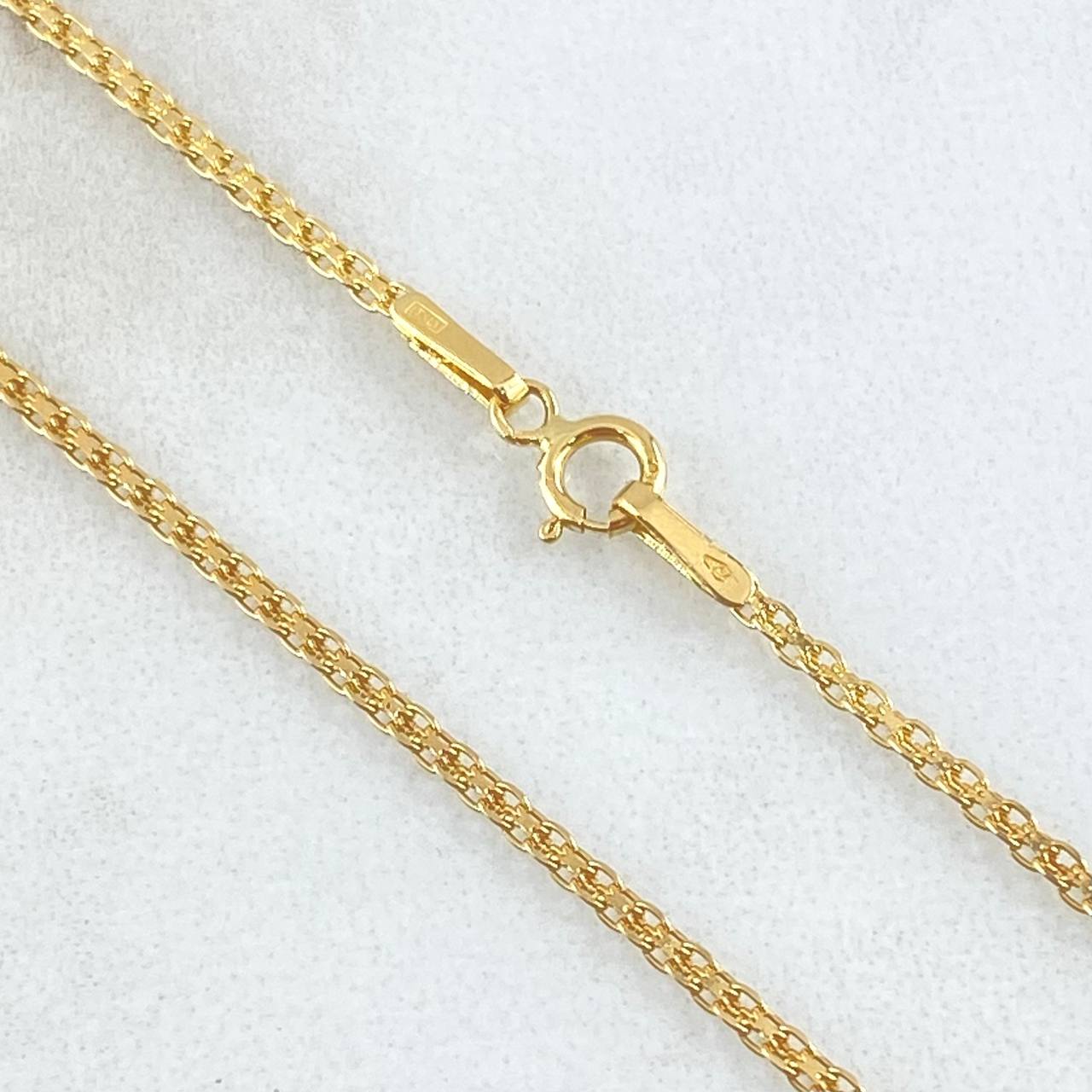Cadena China 3.3gr / 60cm / Oro Amarillo +1 18K