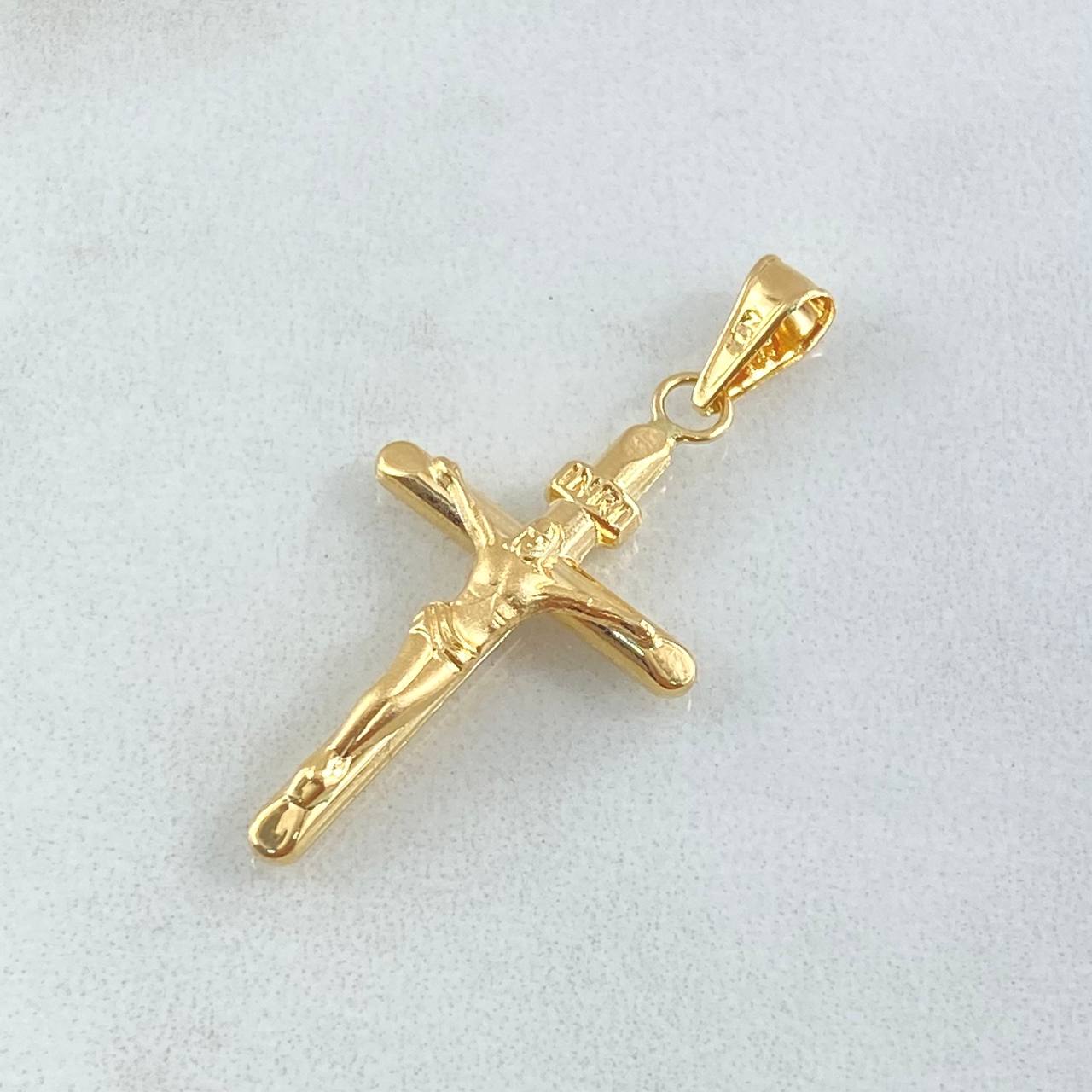 Dije Cruz Cristo 1.05gr / 3.4cm / Puntas Planas Oro Amarillo 18K ©