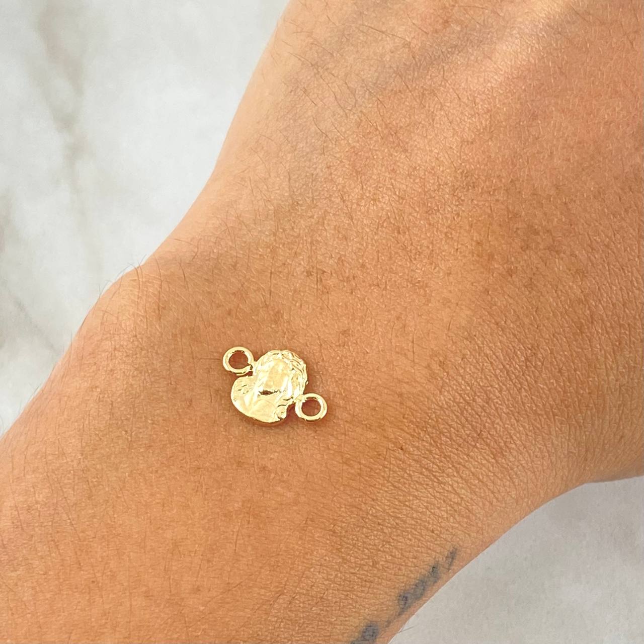 Herraje Rostro Jesus 0.4gr / 1.3cm / Oro 18K