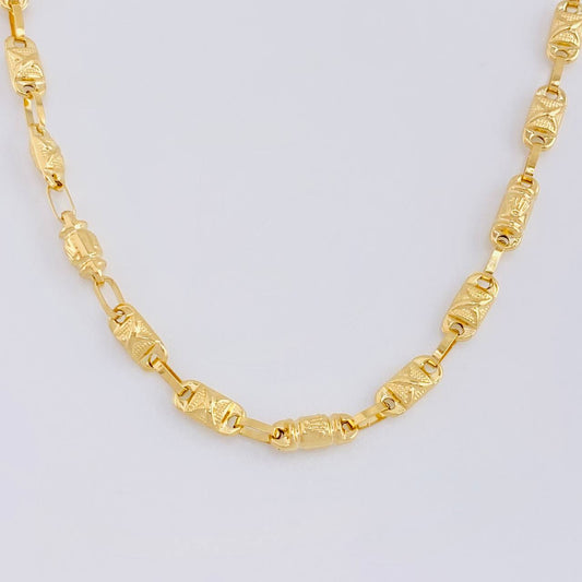 Cadena Rustica Corona Cruzada 12.4 g / 61.8 cm / 4.2 mm Oro Amarillo 18K