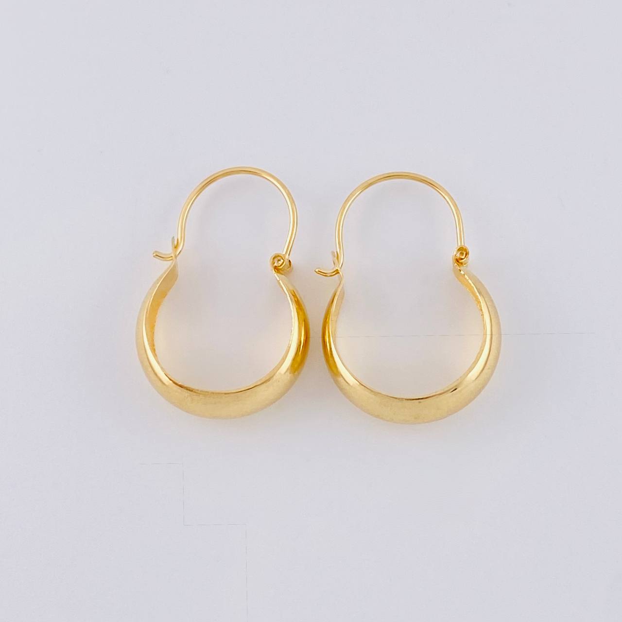 Candongas Ash 0.95 g / 1.8 cm Oro Amarillo 18K