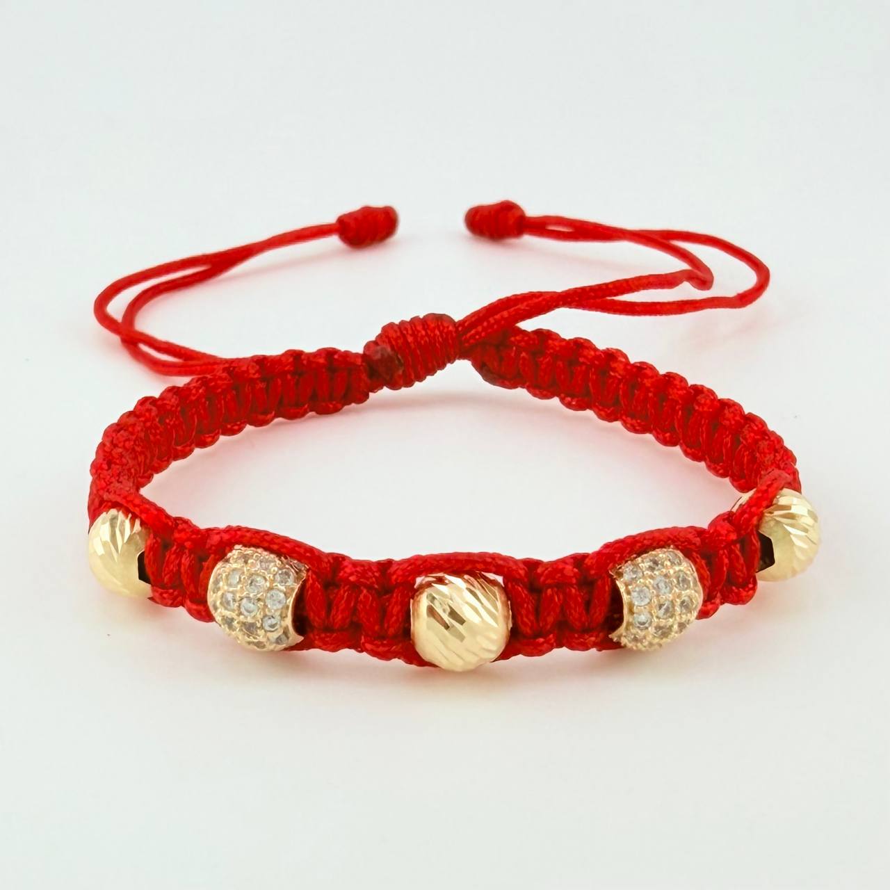 Pulsera Tejida Roja Bolas Diamantadas Oro Amarillo 18K