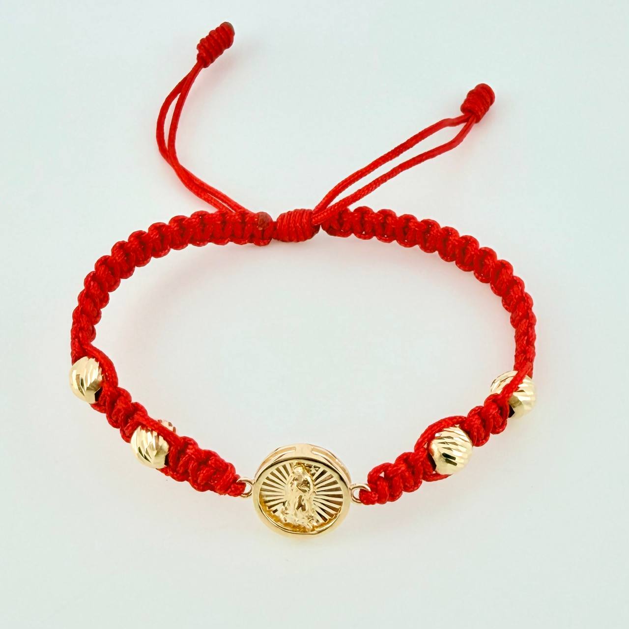 Pulsera Tejida Roja Tambor Virgen Guadalupe Bolas Diamantadas Oro Amarillo 18K