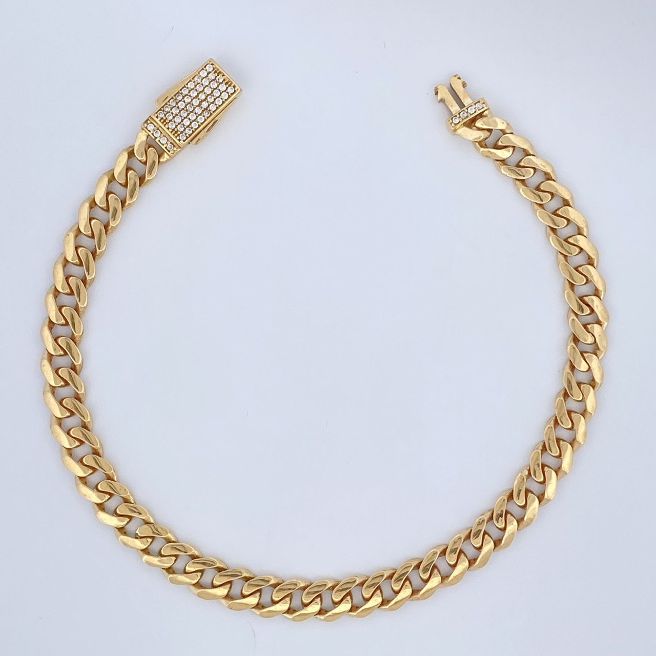 Pulso Cubana 8.45gr / 20.8cm / Oro Amarillo Nac.Esp. 18K $