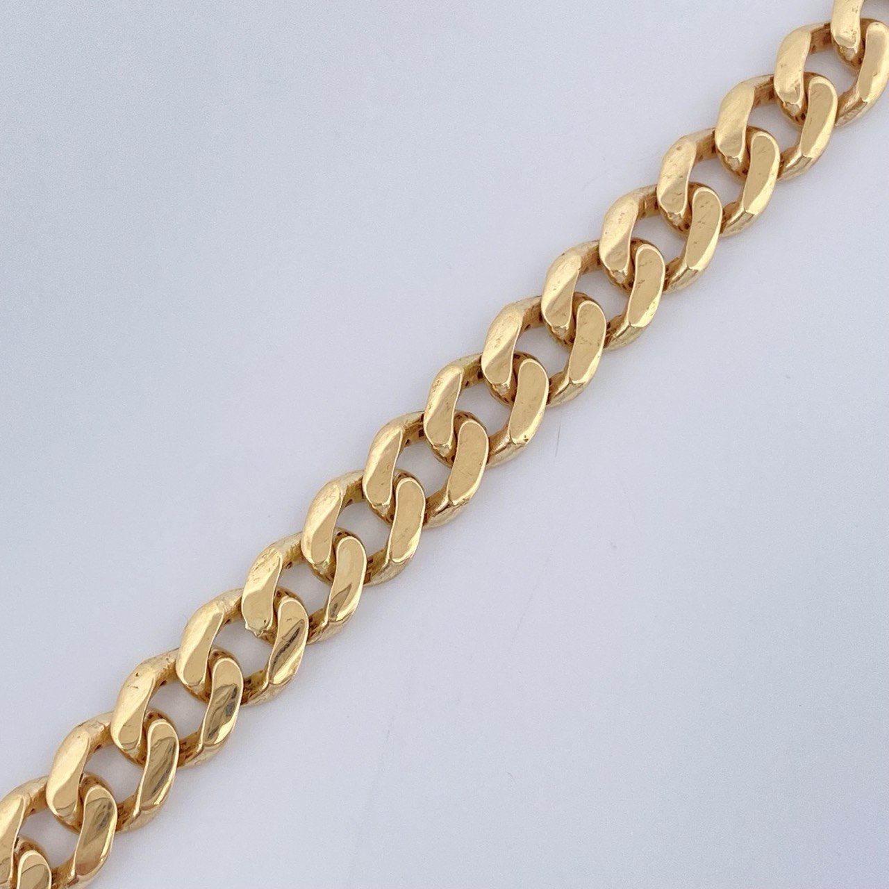 Pulso Cubana 8.45gr / 20.8cm / Oro Amarillo Nac.Esp. 18K $