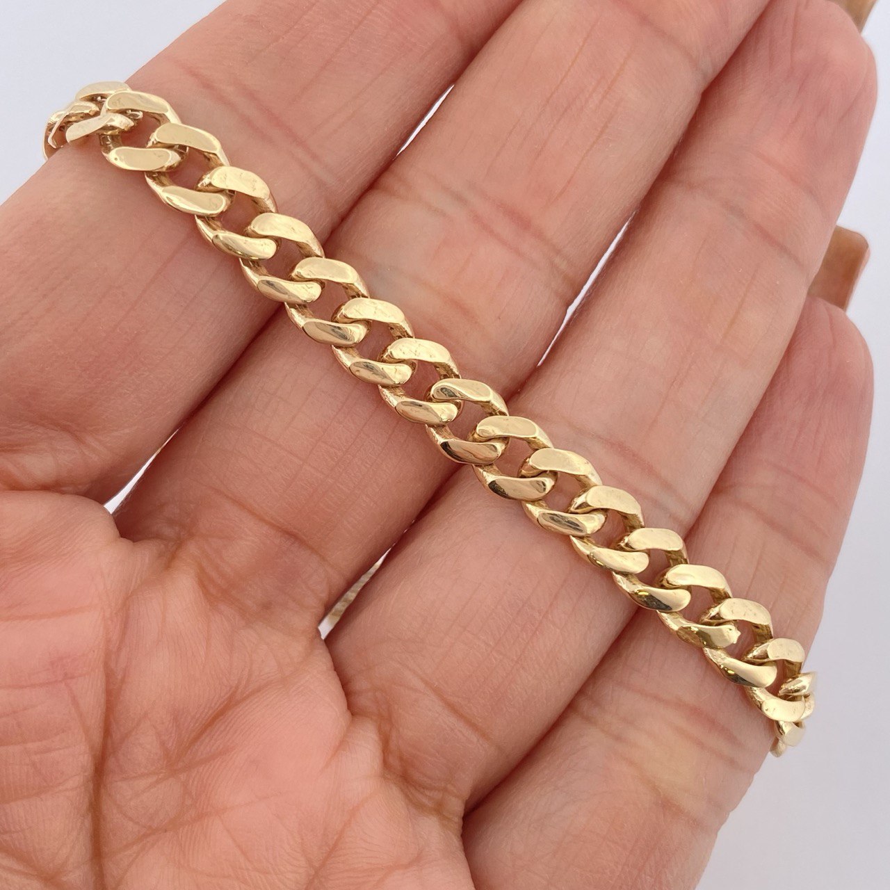 Pulso Cubana 8.45gr / 20.8cm / Oro Amarillo Nac.Esp. 18K $