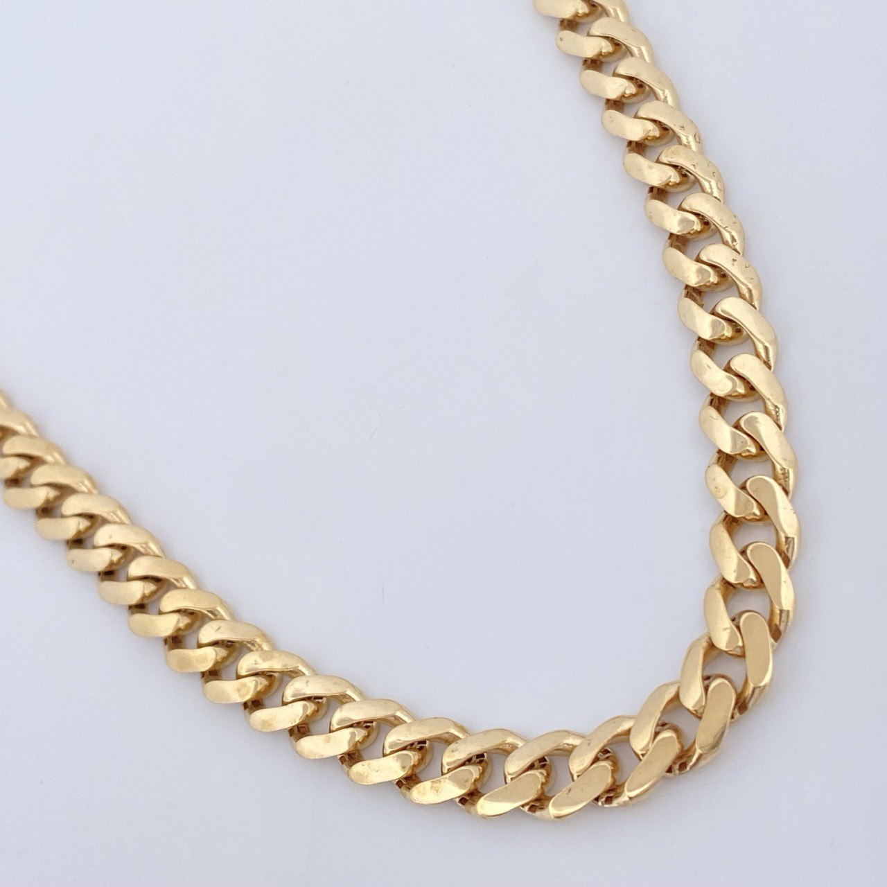 Cadena Cubana 28.15gr / 60.3cm / Oro Amarillo Nac.Esp. 18K $