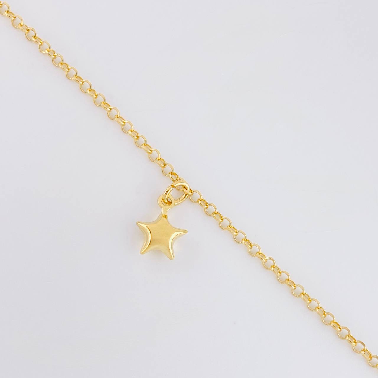 Tobillera Aro Seguido Dije 3.05g / 23.7cm / 1.4mm Oro Amarillo 18K