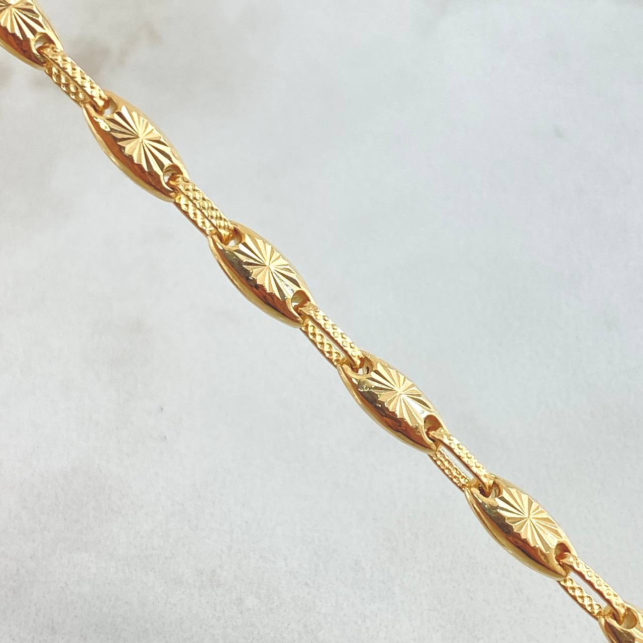 Cadena Rústica 38.7gr / 65cm / Oro Amarillo 18K ©