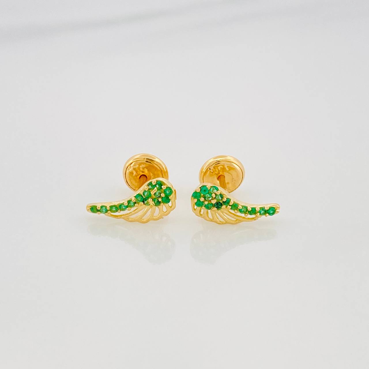 Topos Alas 0.8 g / 4.8 mm Oro Amarillo 18K