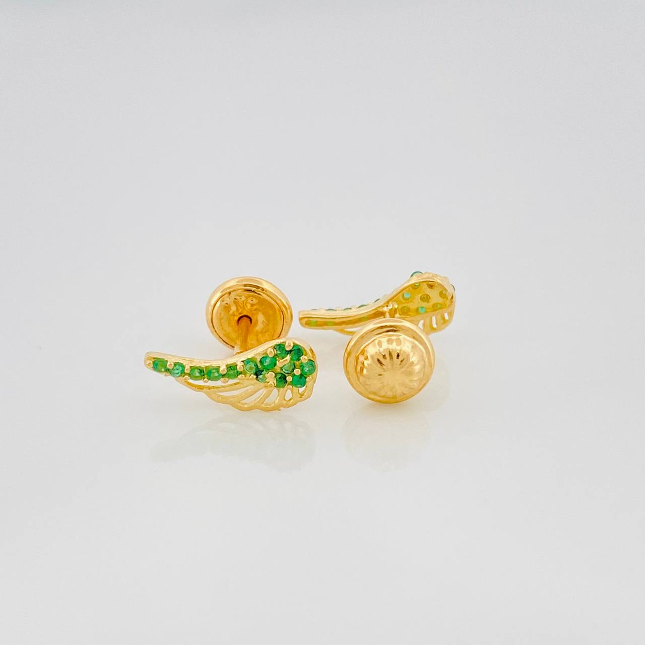 Topos Alas 0.8 g / 4.8 mm Oro Amarillo 18K