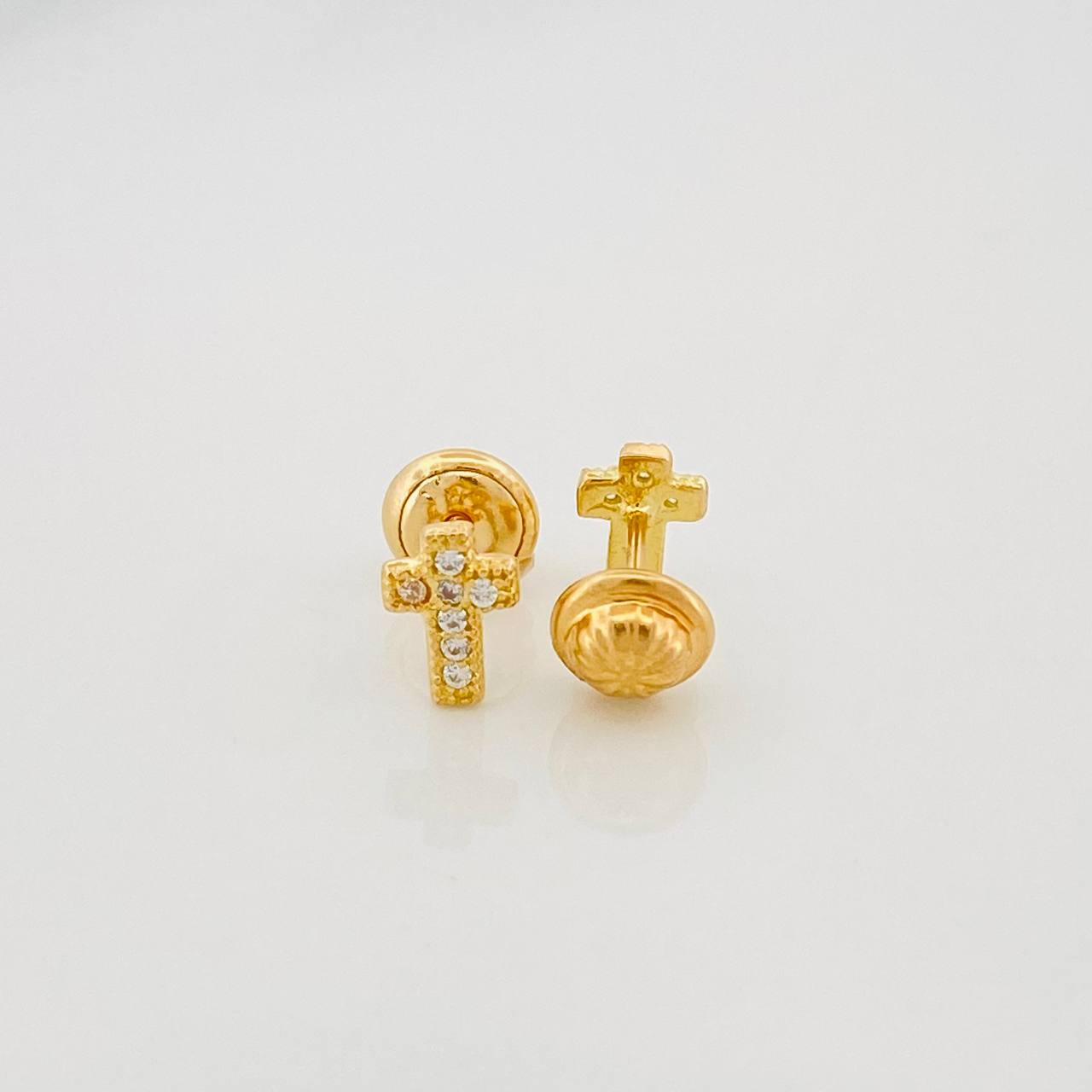 Topos Cruz 0.8 g / 4.7 mm Oro Amarillo 18K