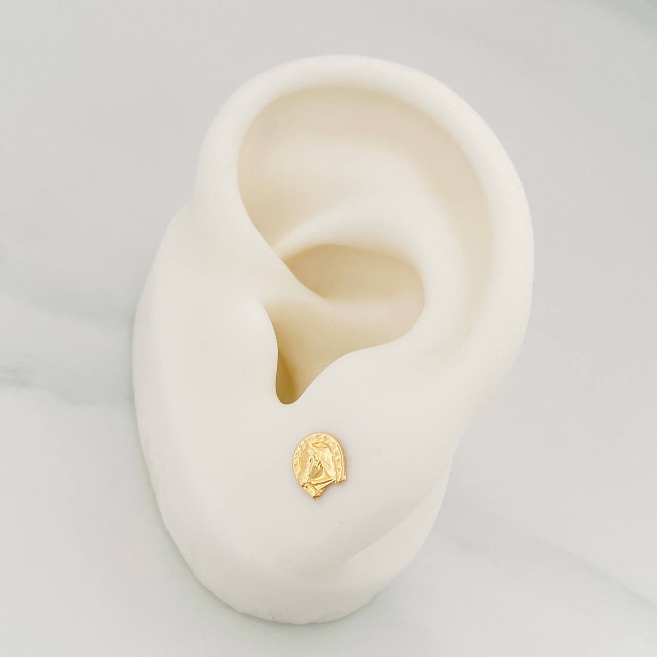 Topos Herradura Caballo 0.7 g / 5.8 mm Oro Amarillo 18K