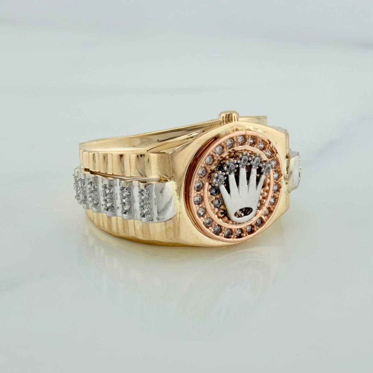 Anillo Cinturon Corona 8.15gr / T9 3/4 / Tres Oros 18K %