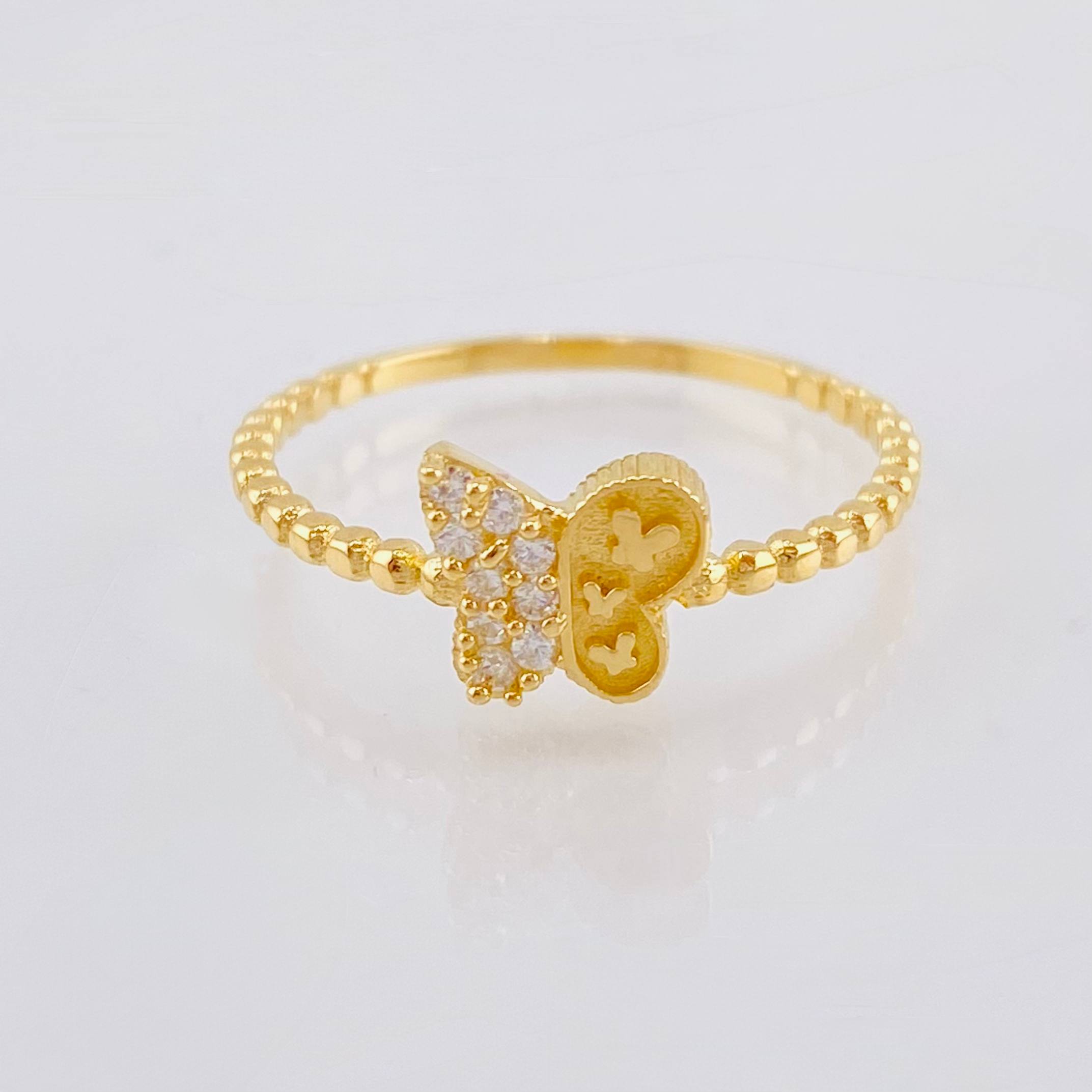 Anillo Mariposa Mate 1.3gr / T8 / Oro Amarillo 18K ©