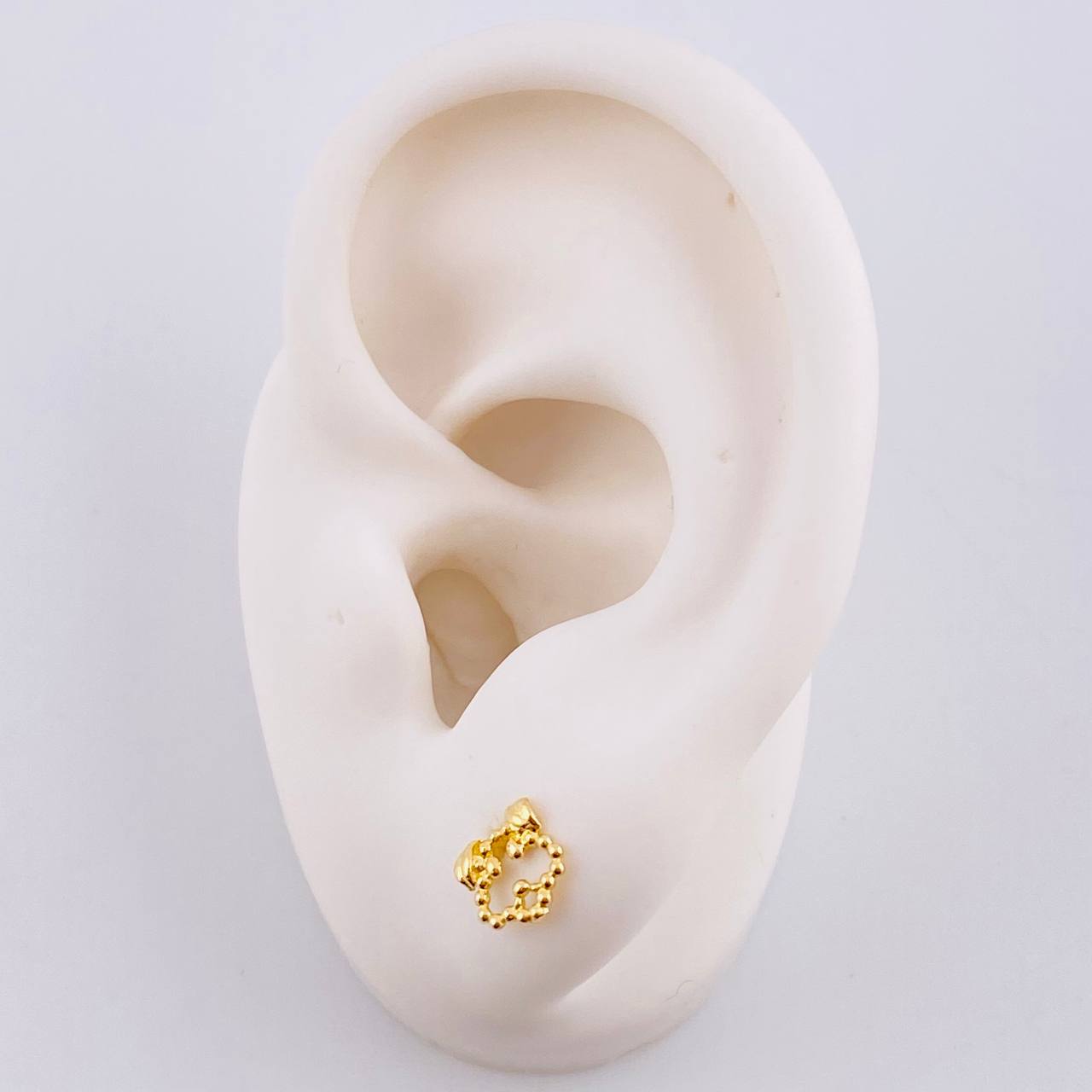 Topos Perro Cachetón 0.8gr / 6.6mm Oro Amarillo 18K ©