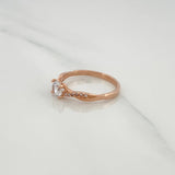 Anillo Solitario Líneas Cruzadas 1.95gr / T6 1/4 / Oro Rosa 18K &