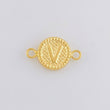 Herraje Letra V Marco Bordeado 0.6g / 1.7cm Oro Amarillo 18K