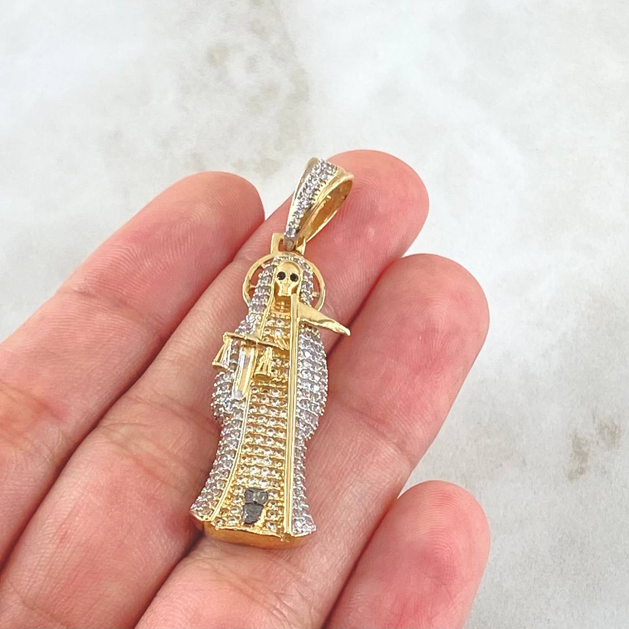 Dije Santa Muerte 7.35gr / 4.8cm-Oro 18K