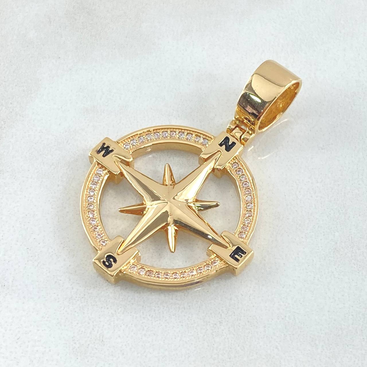 Dije Brujula 7.95gr / 4cm-Oro 18K
