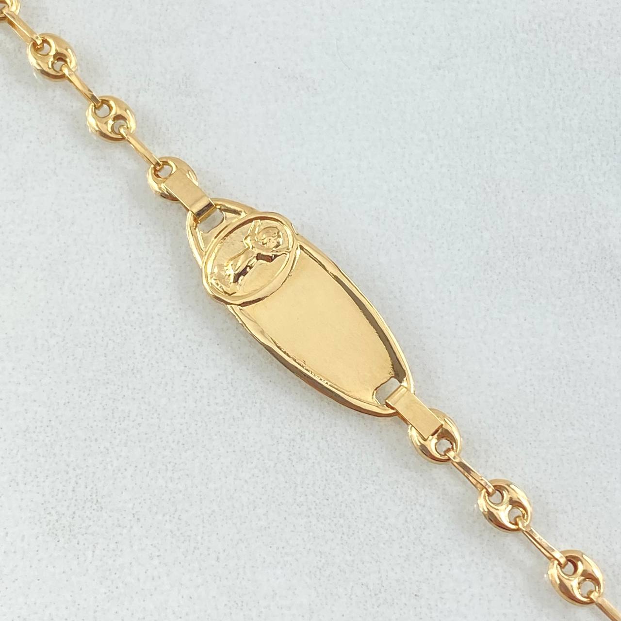 Pulso Bebé Placa Ovalada Divino Niño 1.95gr / 15cm / Oro Amarillo 18K