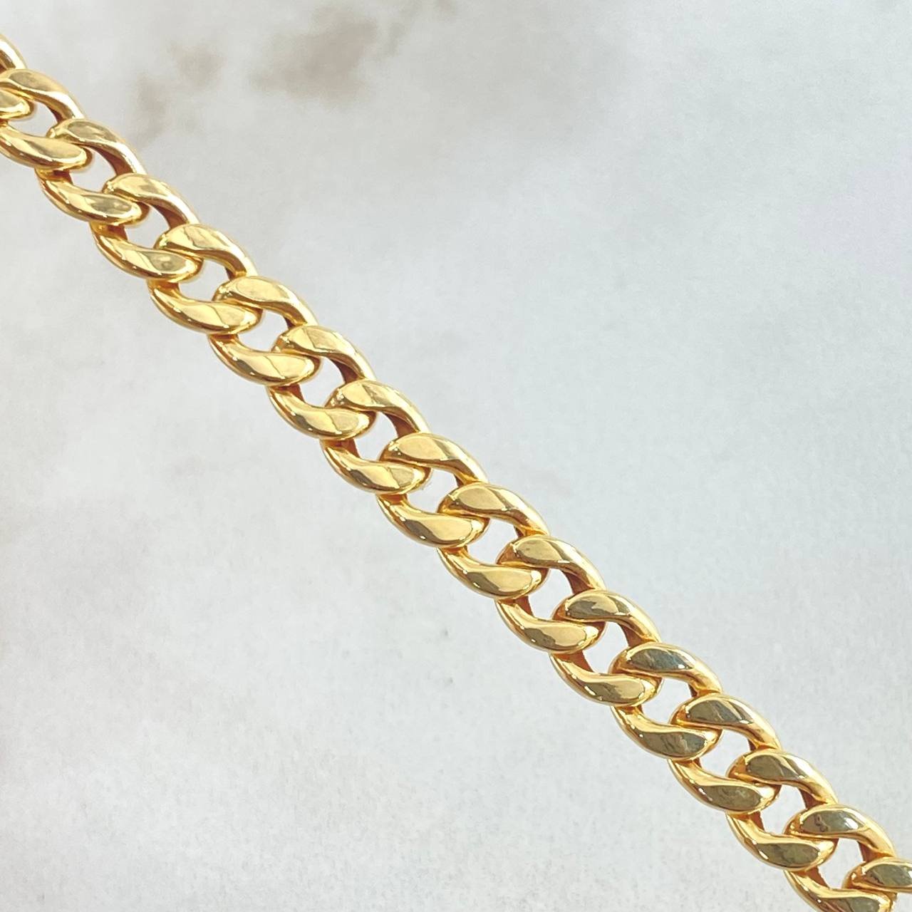 Cadena Cubana 5.85gr / 50cm / Oro Amarillo +1 18K