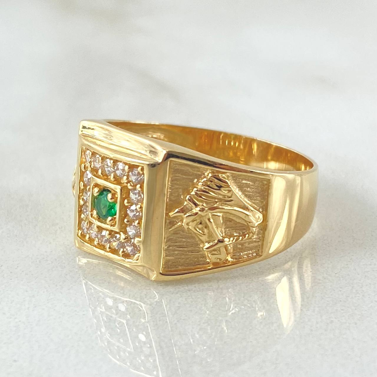 Anillo Sellos Caballo 6.25gr / T9 1/2 / Oro Amarillo 18K ©
