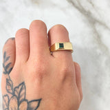 Anillo Rectangulo Bisel 4.6gr / T10 3/4 / Oro Amarillo 18K ©