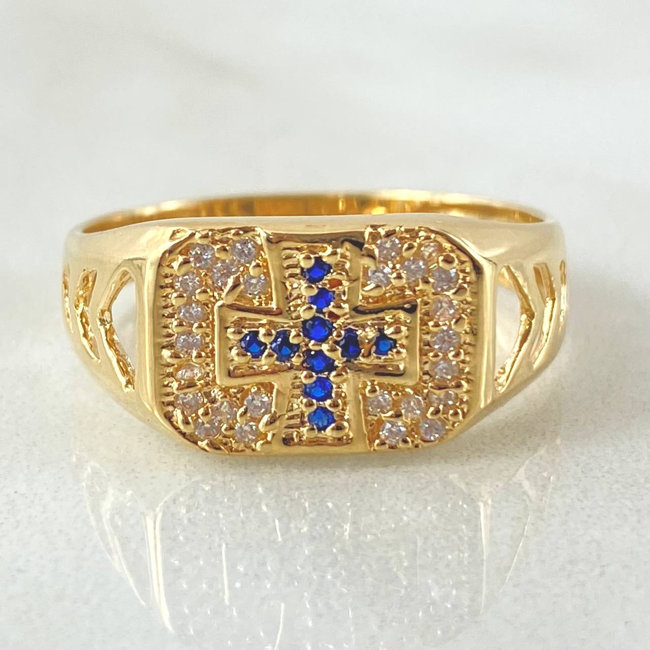Anillo Sello Cruz 4.7gr / T9 1/4 / Oro Amarillo 18K