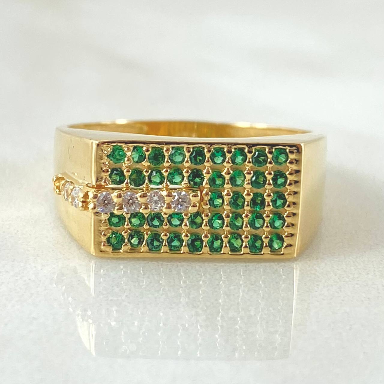 Anillo Hebilla En Recuadro 5.65gr / T9 3/4 / Oro Amarillo 18K