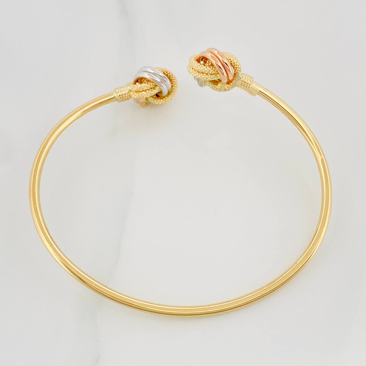 Pulso Aro Nudo 4.7 g / 18.5 cm / 2.16 mm Tres Oros 18K