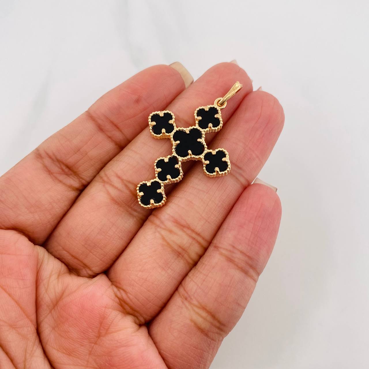 Dije Cruz Trebol 4.2 g / 4 cm Oro Amarillo 18K