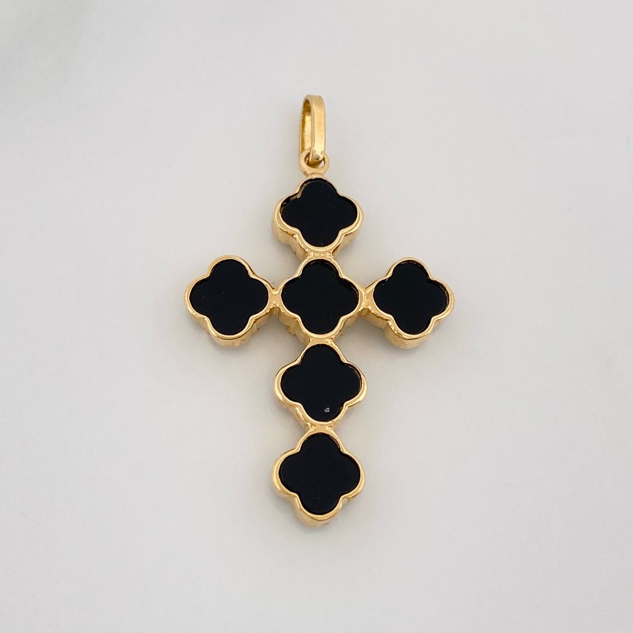 Dije Cruz Trebol 2.5 g / 3.5 cm Oro Amarillo 18K