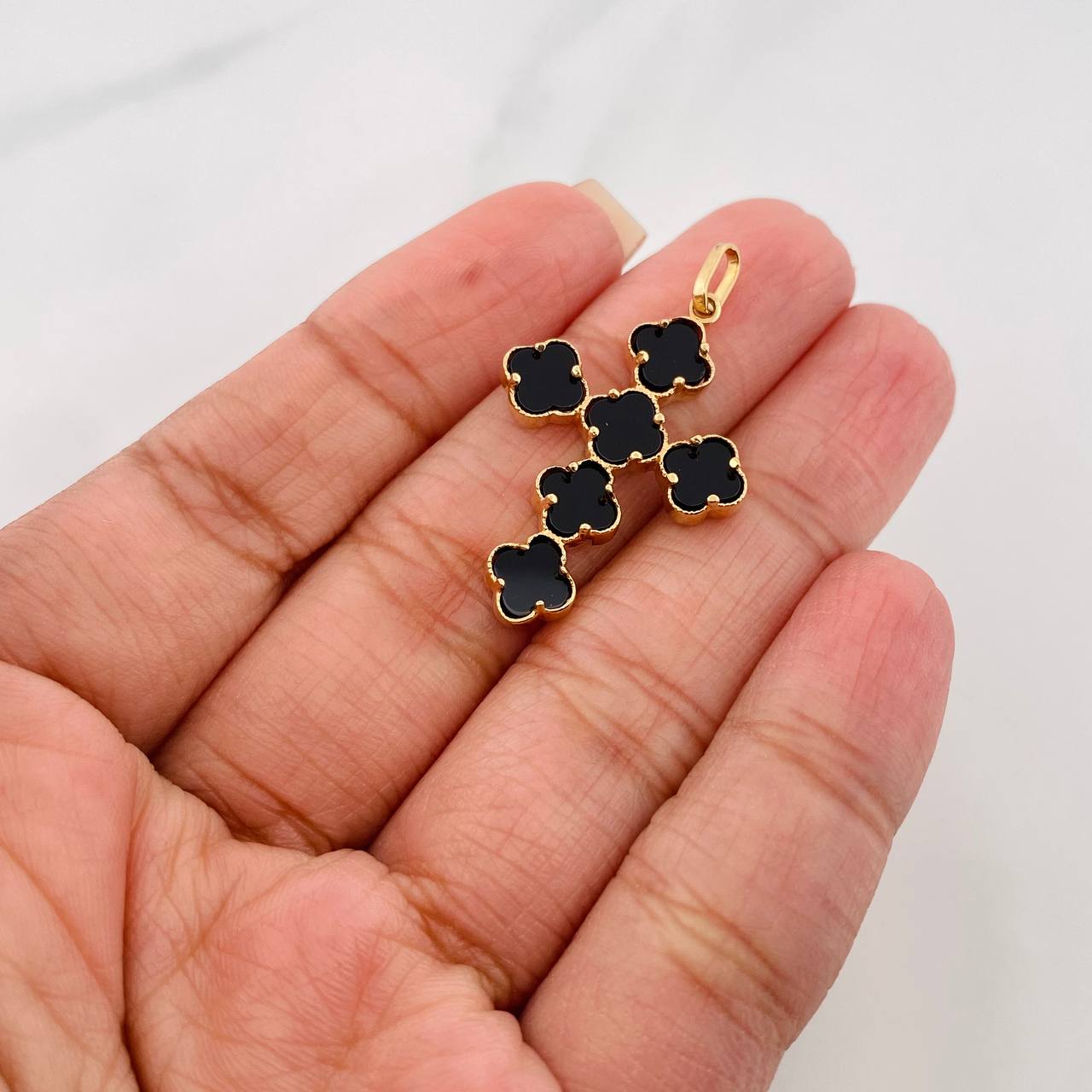 Dije Cruz Trebol 2.5 g / 3.5 cm Oro Amarillo 18K