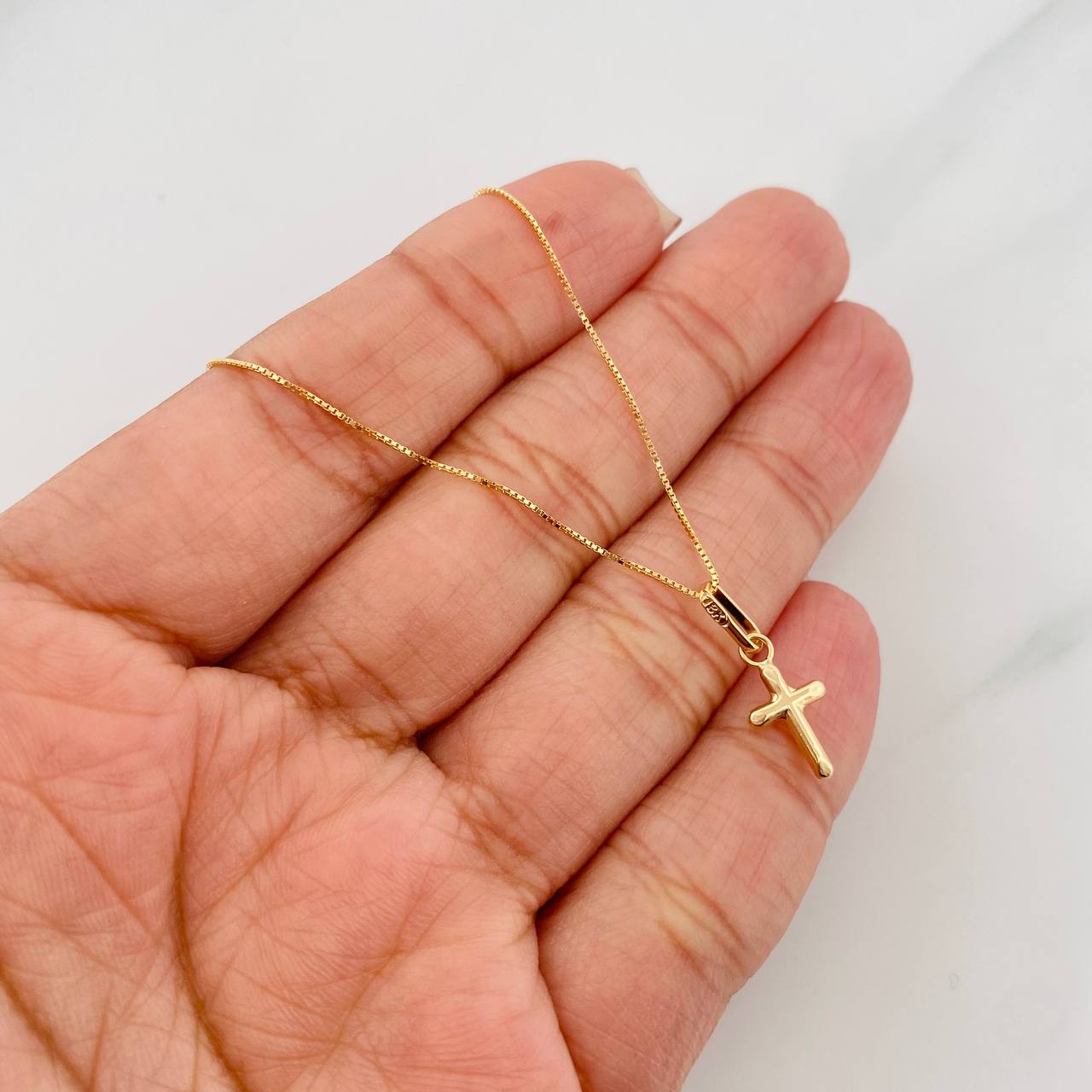 Set Cadena Veneciana + Dije Cruz / 1.4 g / 45.5 cm Oro Amarillo 18K