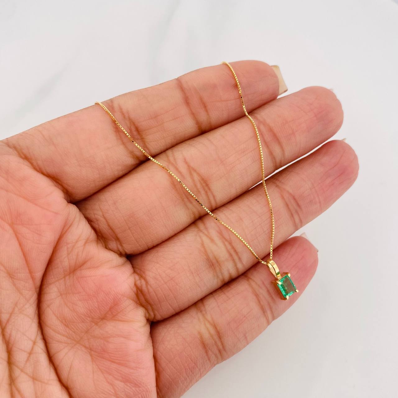 Set Cadena Veneciana + Dije Cuadrado Esmeralda 26Pts / 1.25 g / 45 cm Oro Amarillo 18K