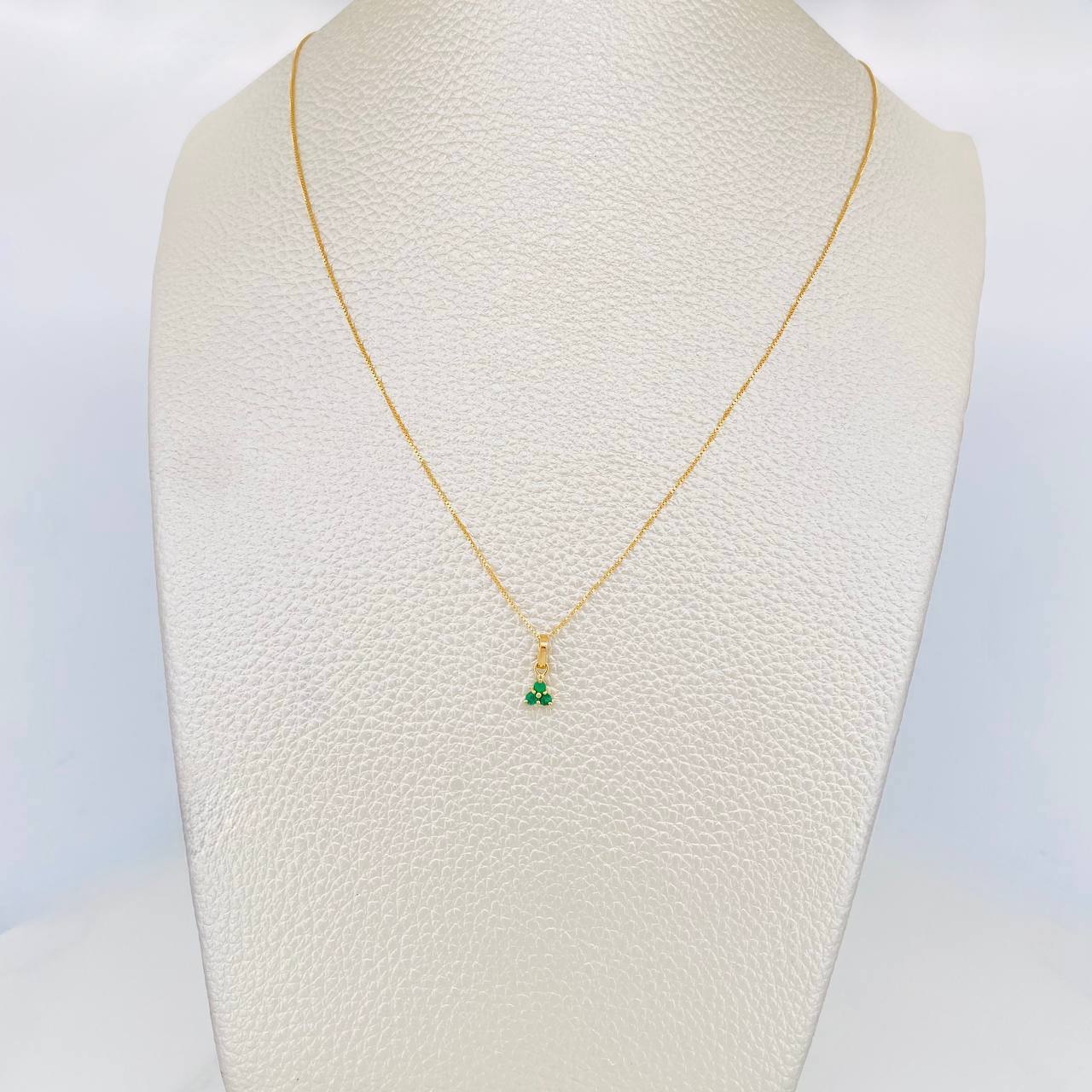 Set Cadena Veneciana + Dije Flor Esmeralda 10 Pts / 1.3 g / 45 cm Oro Amarillo 18K