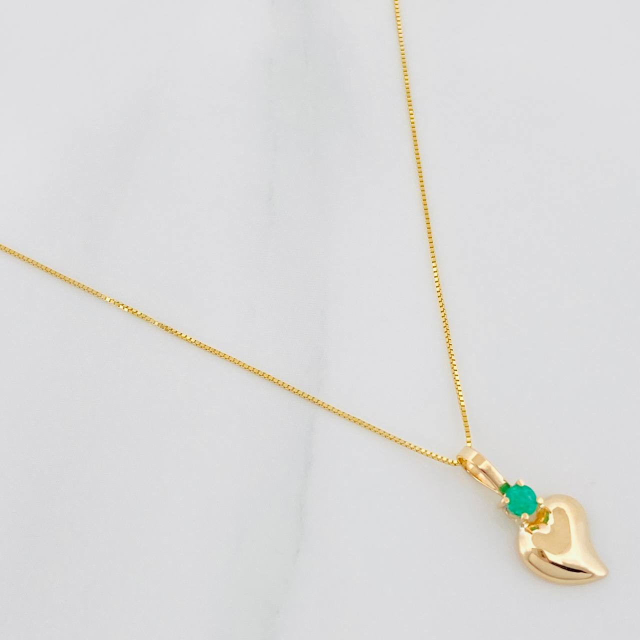 Set Cadena Veneciana + Dije Corazon Esmeralda 06Pts / 1.45 g / 49.5 cm Oro Amarillo 18K