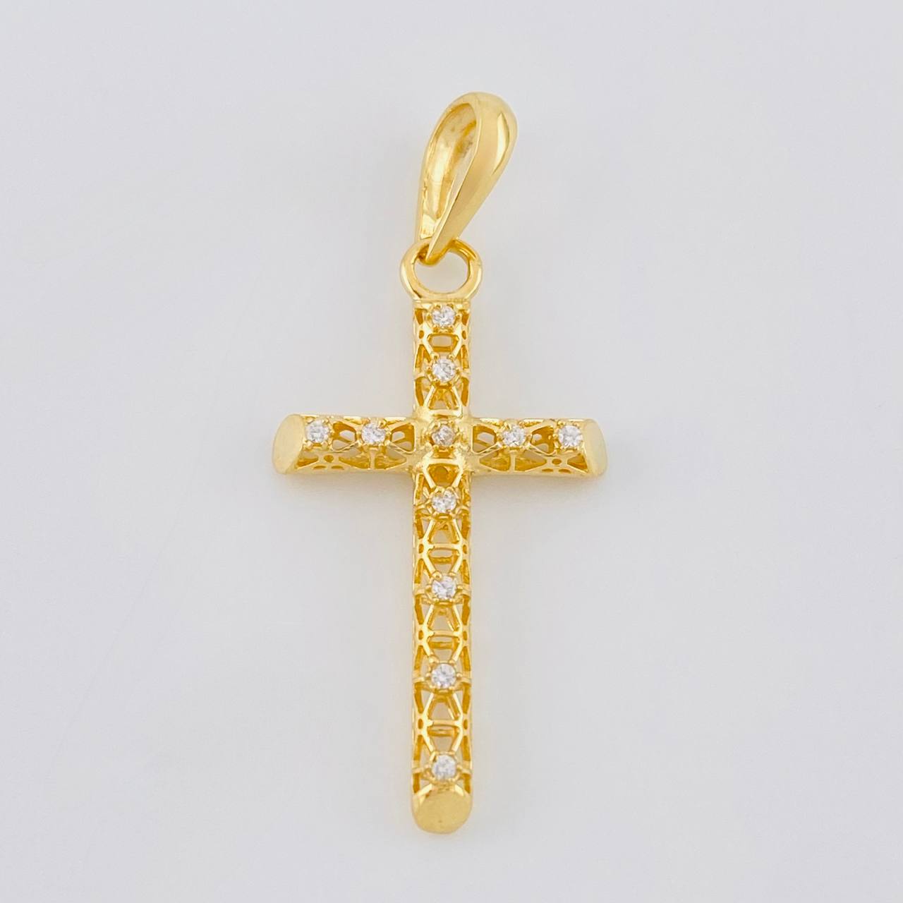 Dije Cruz Malla Latina 1.5 g / 3.5 cm Oro Amarillo 18K