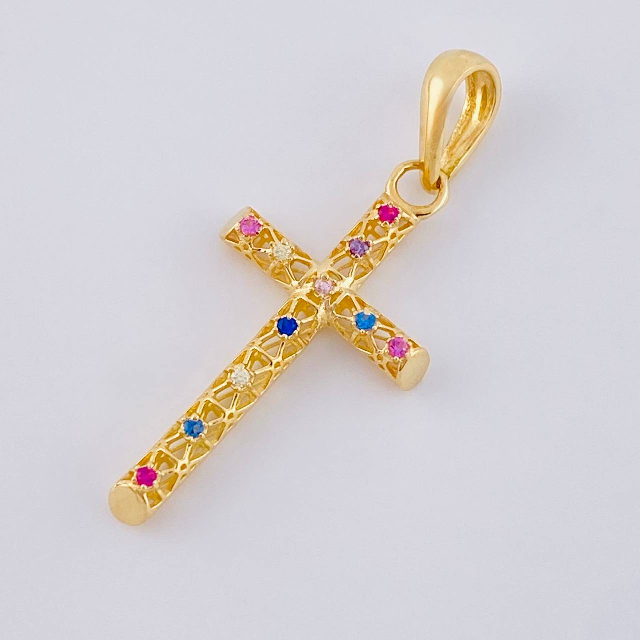 Dije Cruz Malla Latina 1.3 g / 3.2 cm Oro Amarillo 18K