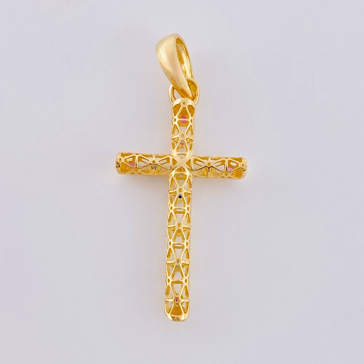 Dije Cruz Malla Latina 1.3 g / 3.2 cm Oro Amarillo 18K