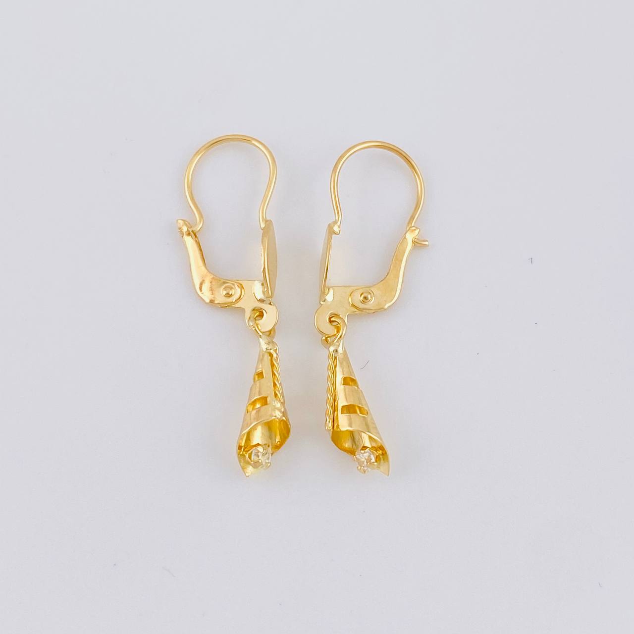 Candongas Lagrima Gota 1.15g / 1.9cm Oro Amarillo 18K