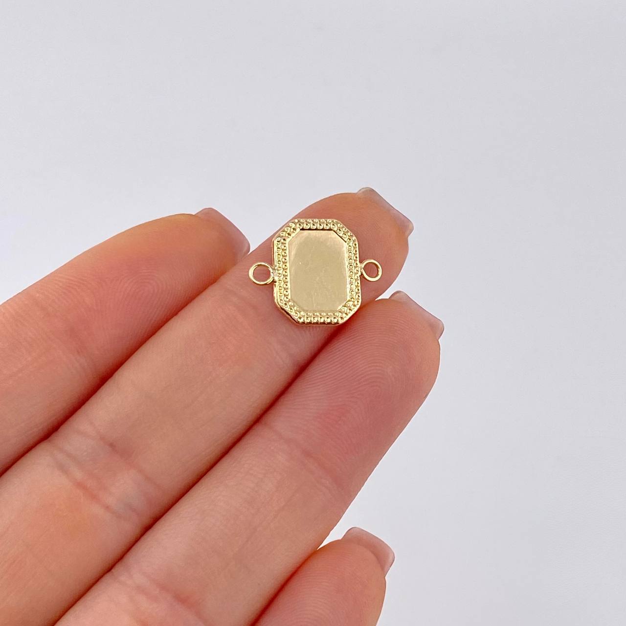 Herraje Placa Marco Bordeado 0.5 g / 1.9 cm Oro Amarillo 18K